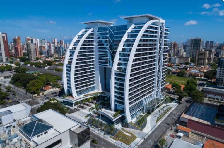 Foto que ilustra matéria sobre os bairros nobres de Fortaleza mostra o condomínio comercial BS Design Corporate Towers.