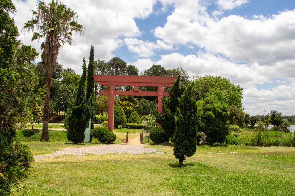 Foto que ilustra matéria sobre Parque Cidade Jundiaí mostra o Jardim Japonês