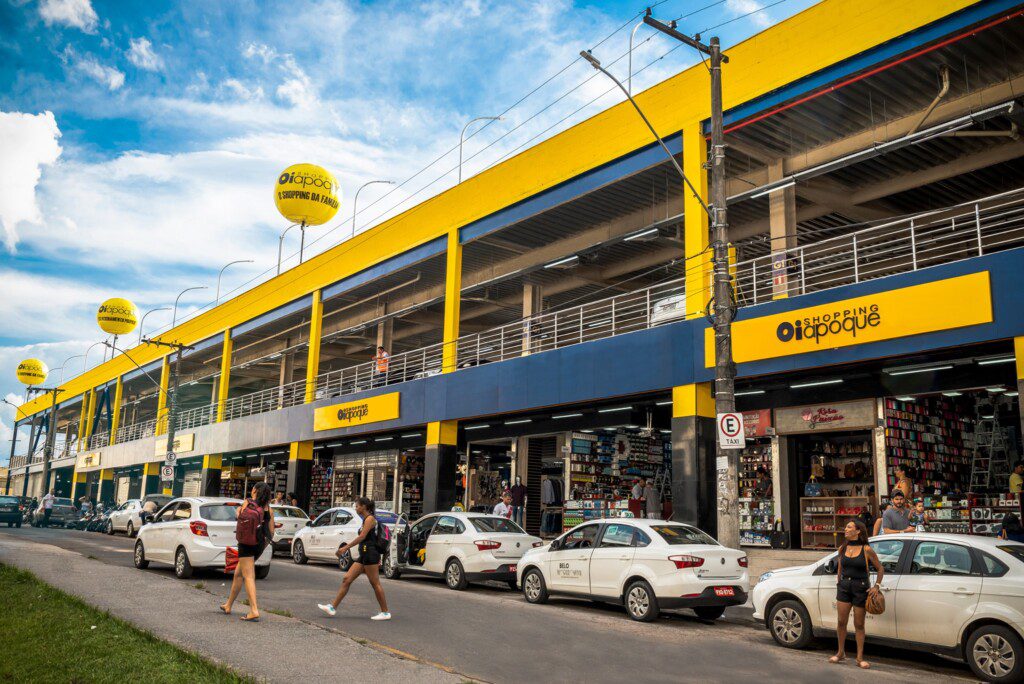 Foto que ilustra matéria sobre o que fazer em Belo Horizonte mostra a entrada do Shopping Oiapoque.