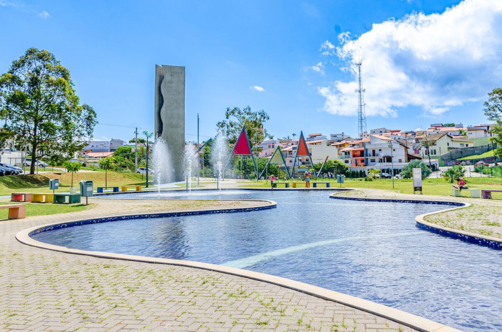 Foto que ilustra matéria sobre os melhores bairros de Mogi das Cruzes mostra uma foto do Parque da Cidade em Mogi das Cruzes