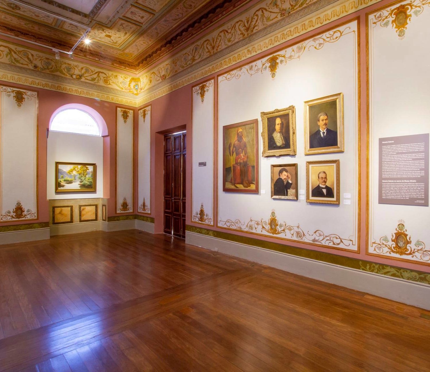 Sala das sessões do Museu Mineiro