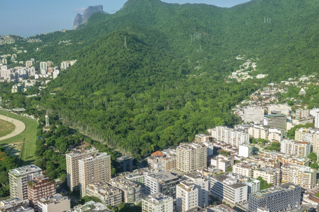 Imagem aérea do Rio de Janeiro para ilustrar matéria sobre os bairros nobres do RJ
